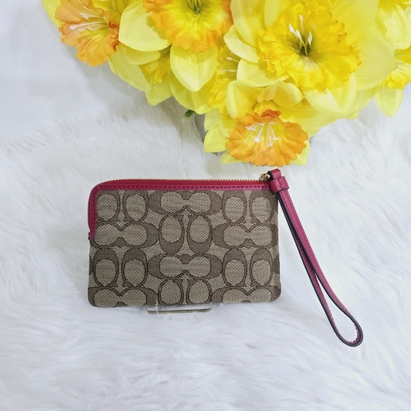 Coach wristlet brown and red - Picture 5 of 13
